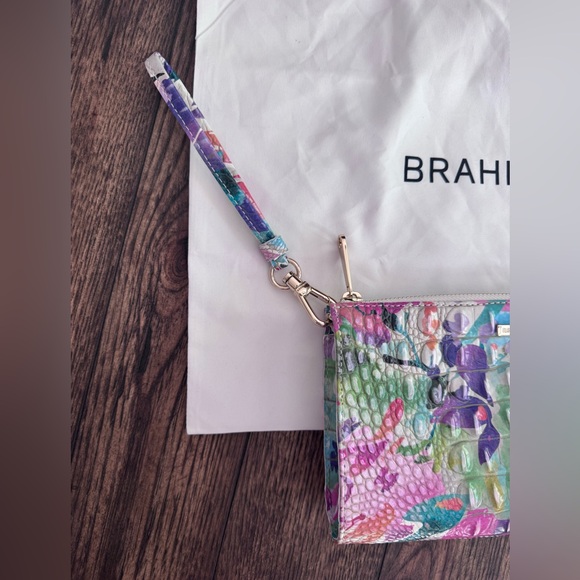 NWOT Brahmin Daisy Daylily Melbourne Leather Wristlet Clutch - Picture 5 of 14